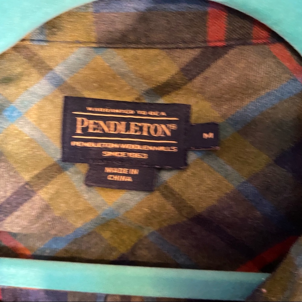 Pendleton Plaid Lightweight Button Down, Size Med - image 4